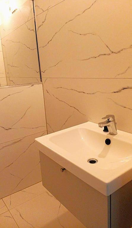 Townhouse Citycenter Klagenfurt am Woerthersee Екстер'єр фото