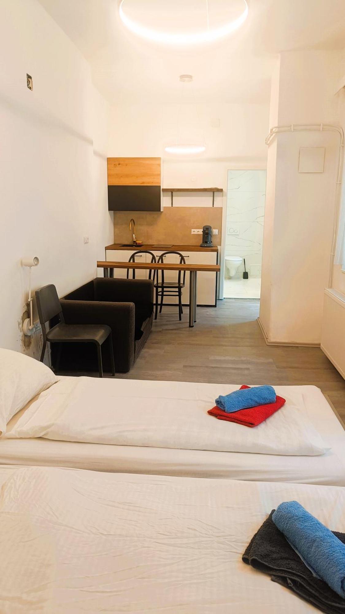 Townhouse Citycenter Klagenfurt am Woerthersee Екстер'єр фото